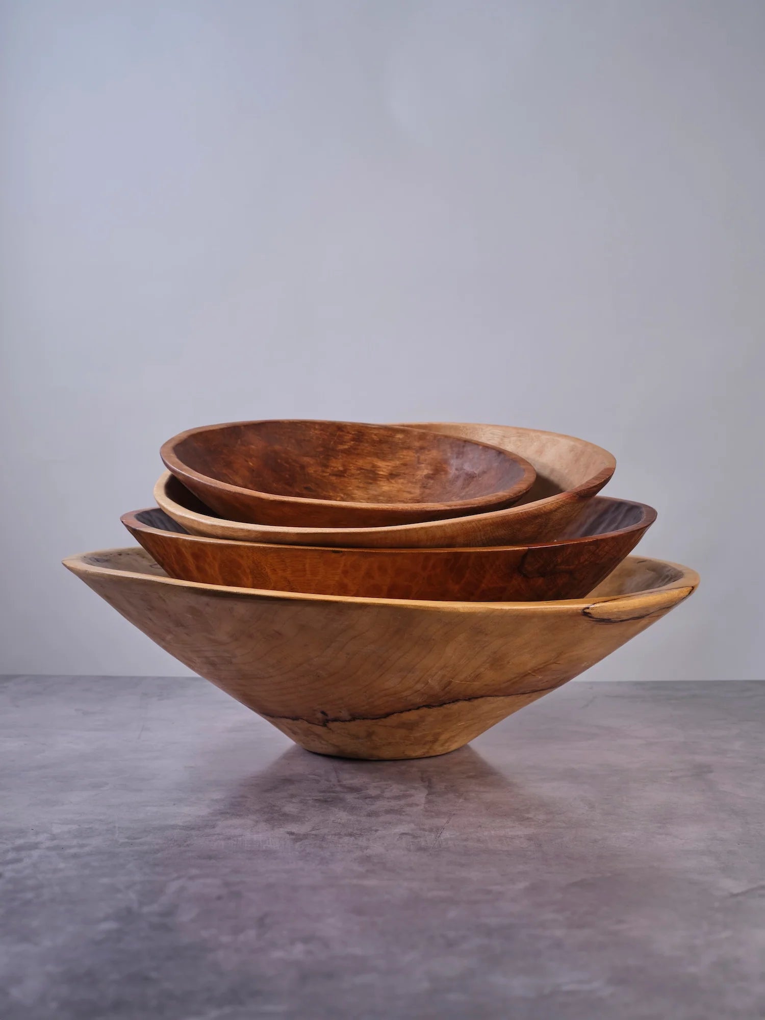 XXL 24 inch Classic Round Wood Bowl